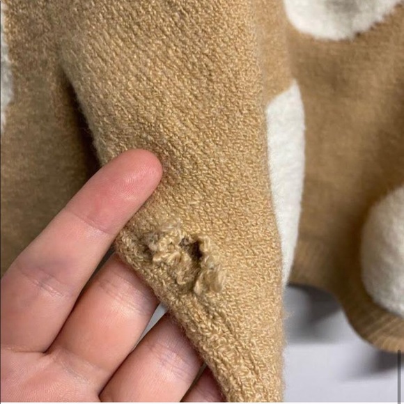 Alice + Olivia Gleeson Tan Wool-Blend Sweater - Picture 5 of 9